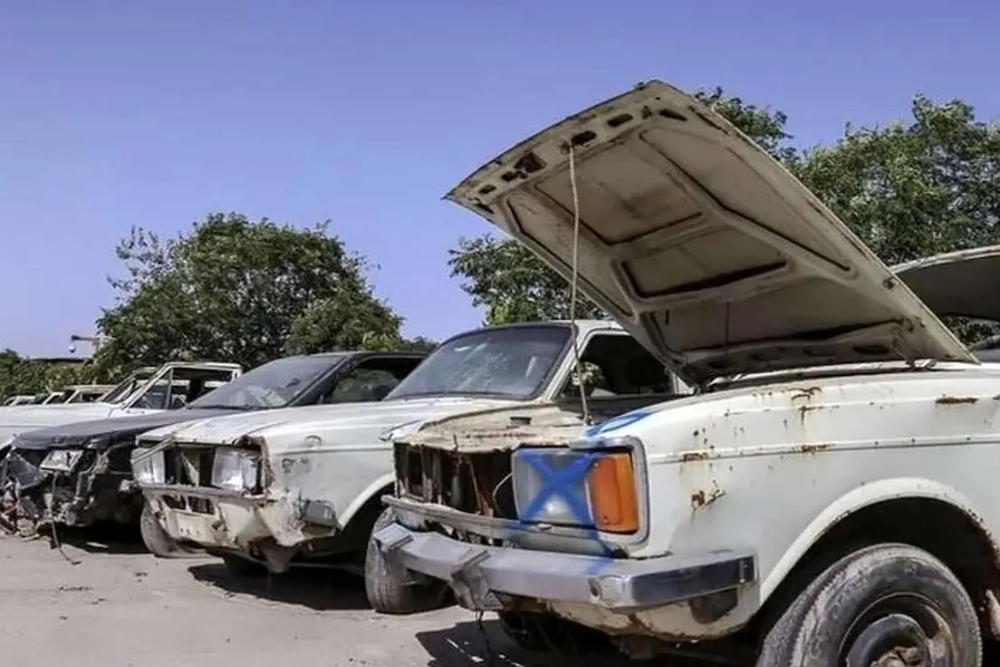 انتقال 928 خودرو رها شده در پایتخت به پارکینگ