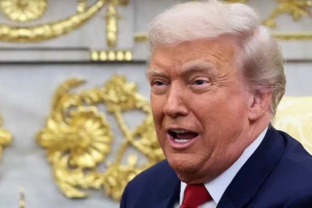 ترامپ در سایه اسناد اپستین؛ دموکرات‌ها در تیررس اتهام‌ها