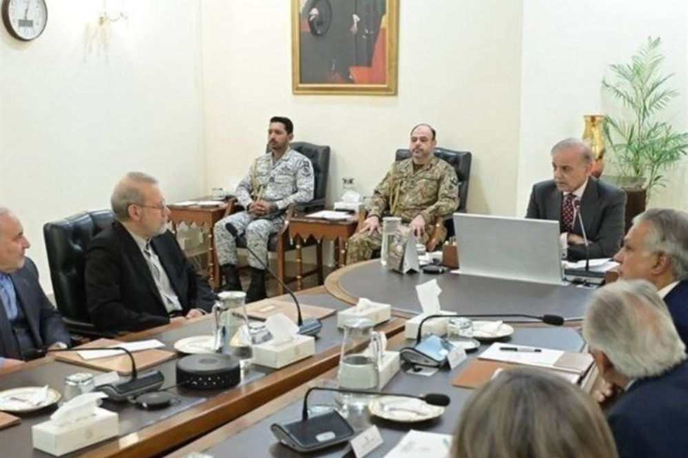 Шахбаз Шариф на встрече с Лариджани: Пакистан привержен постоянному и эффективному сотрудничеству с Ираном