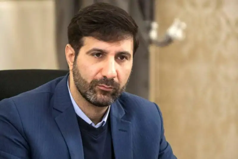 ملت ایران در برابر دشمن یکصدا ایستاده است