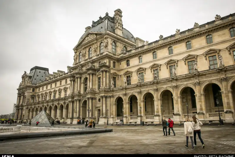 تعطیلی موزه لوور در پاریس