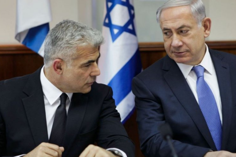 לפיד פותח במתקפה חריפה על נתניהו: הוא בושה ל"ישראל".