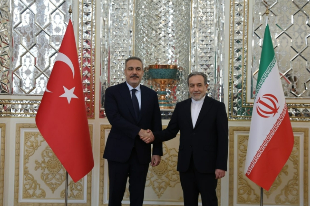 Анкара и Тегеран объединяются под тенью общей проблемы безопасности, называемой «Тель-Авив»