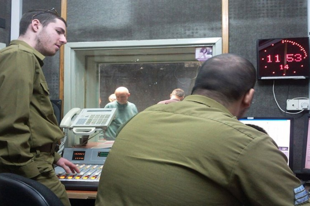 מאחורי הקלעים של סגירת רדיו צה"ל?