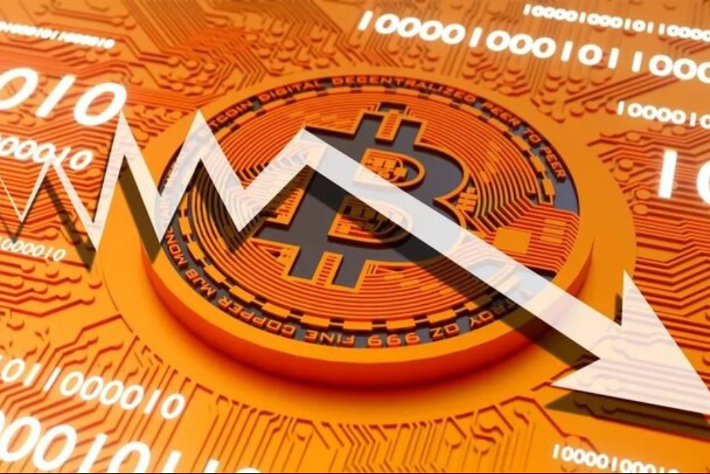 سقوط آزاد بیت‌کوین