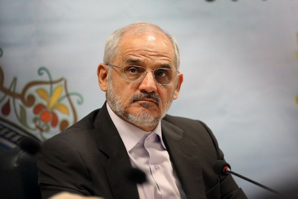 تاکید رئیس دفتر رئیس‌جمهور بر تلاش منسجم دولت برای حل مشکلات مردم