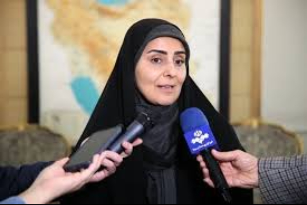 وزیر راه: ترخیص کالاهای اساسی و جابه‌جایی مسافران بدون وقفه ادامه دارد