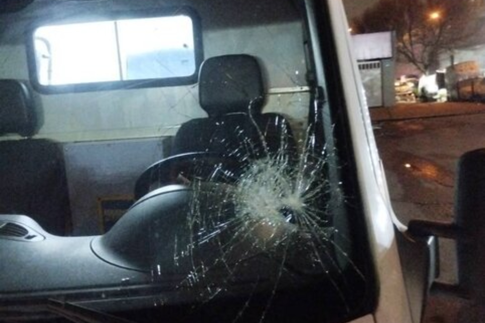 آسیب دیدن آمبولانس اورژانس در شرق تهران