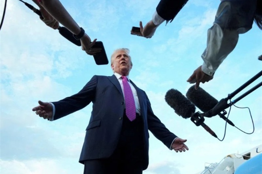 特朗普在达沃斯：抱怨欧洲不肯献出格陵兰