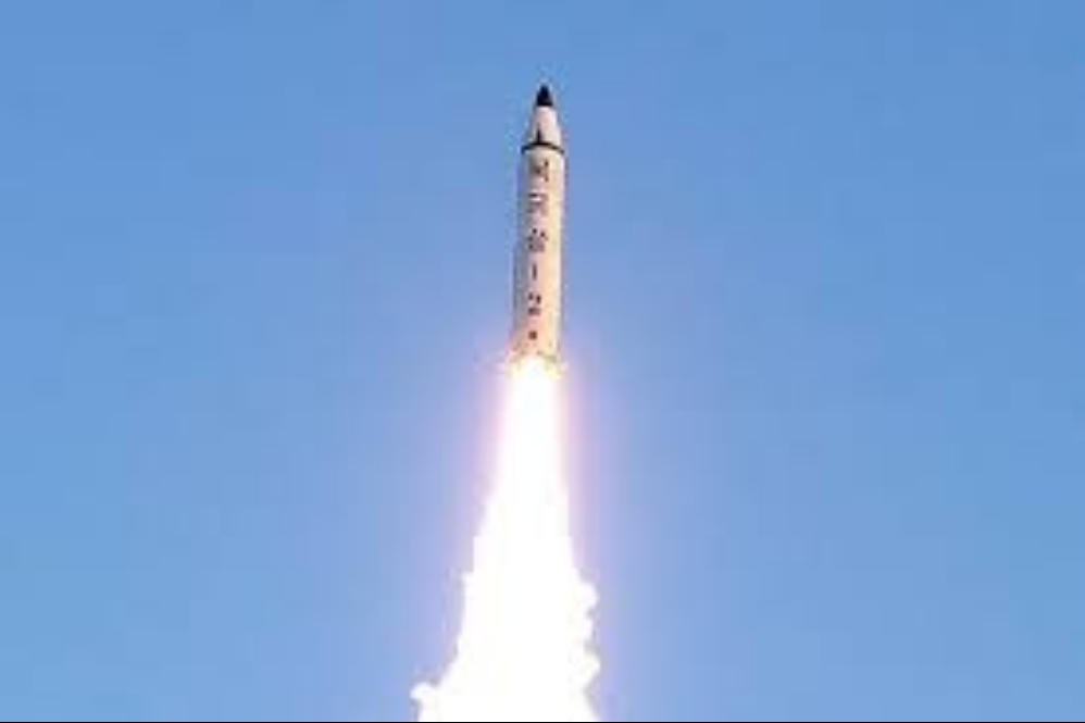 کره شمالی موشک بالستیک با کلاهک بارشی آزمایش کرد