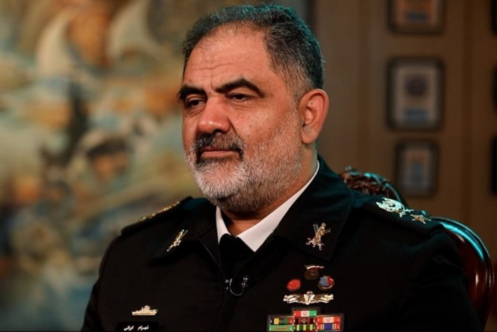 دریادار ایرانی: تهدیدهای ترامپ خنده‌دار است