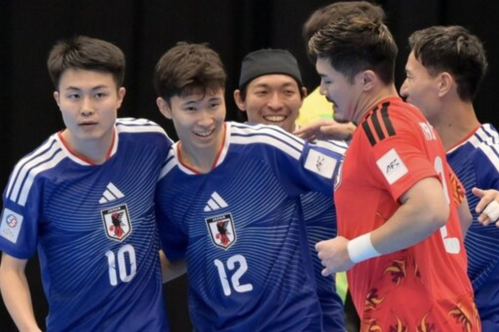 ژاپن، استرالیا را گلباران کرد