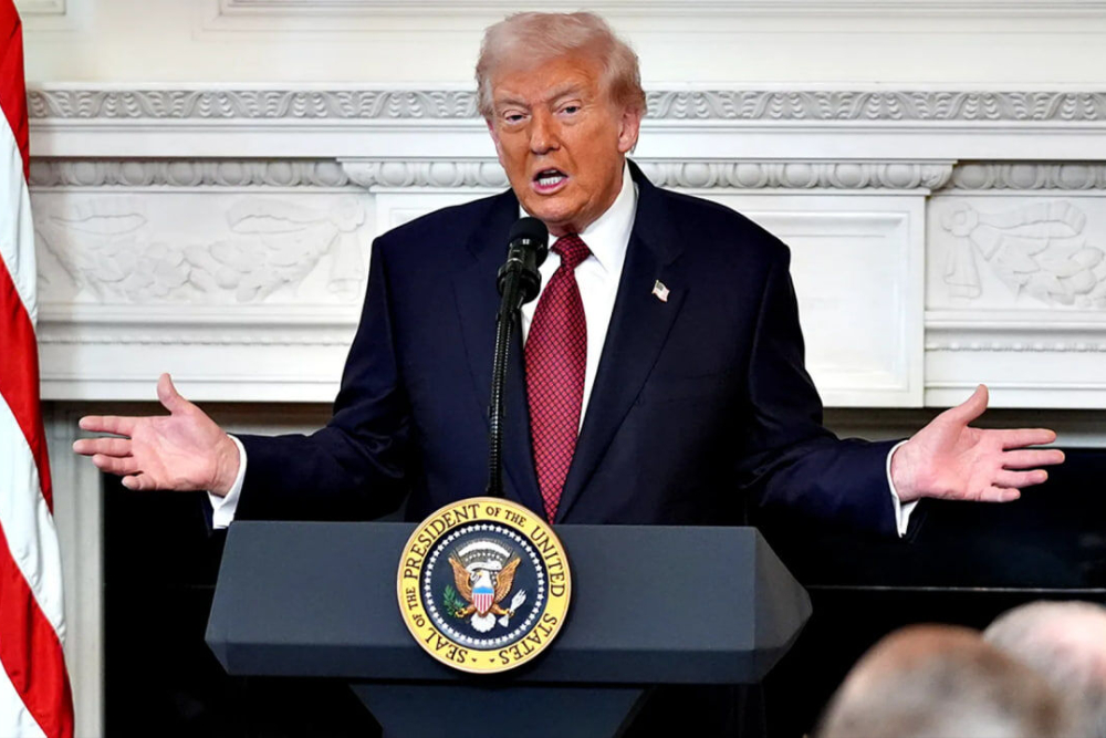 فایننشال‌تایمز: تهدیدات ترامپ، تلاش‌های دیپلماتیک برای توافق با ایران را پیچیده کرده است