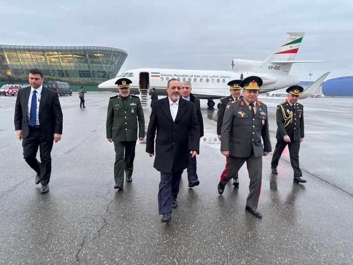 Iran's defense minister in Baku for talks