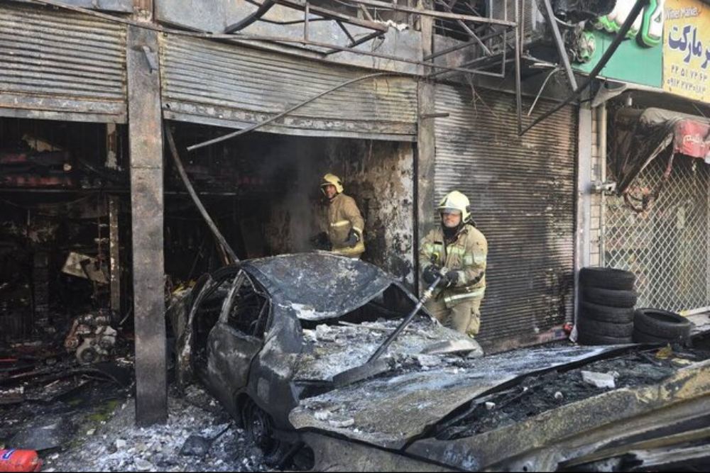 مرگ دلخراش مرد 36 ساله در آتش‌سوزی مغازه مکانیکی مجیدیه