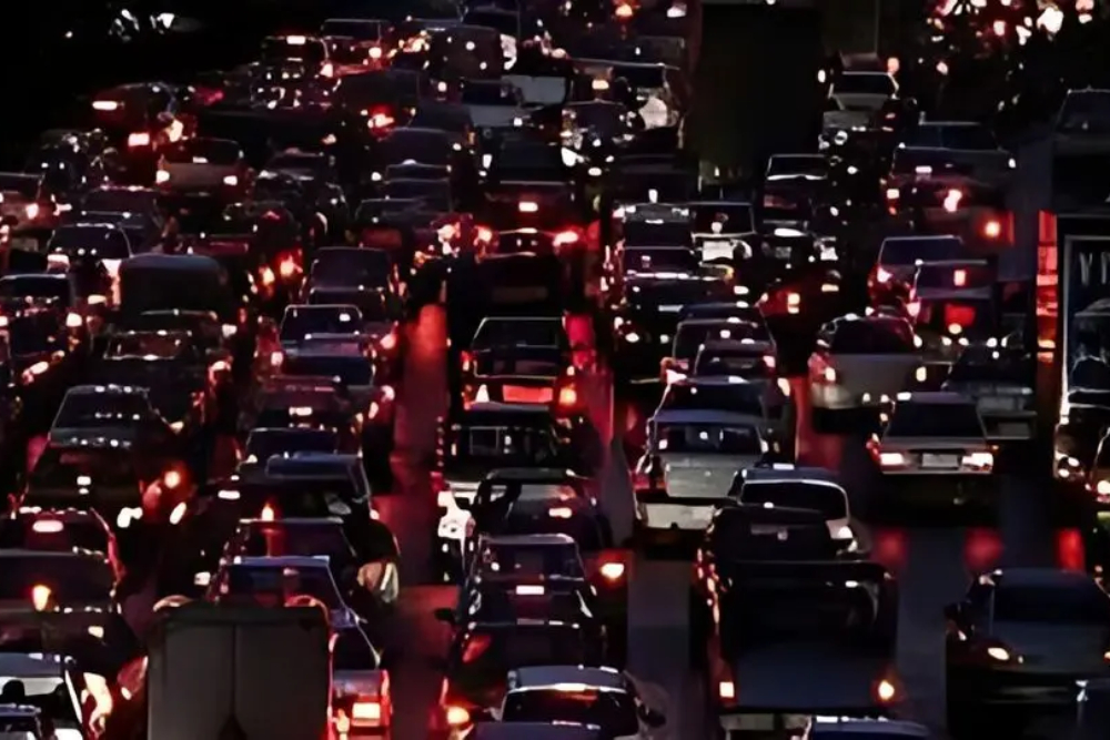 ترافیک پرحجم در آزادراه‌های قزوین