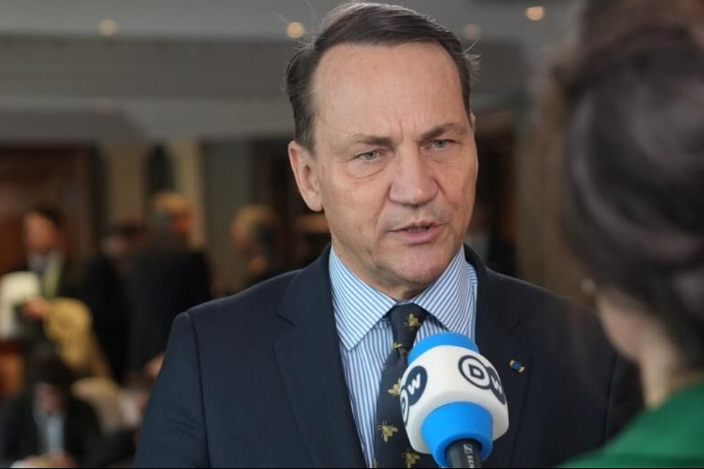 وزیر خارجه لهستان: ترامپ گفت که خودمان را جمع‌وجور کنیم!