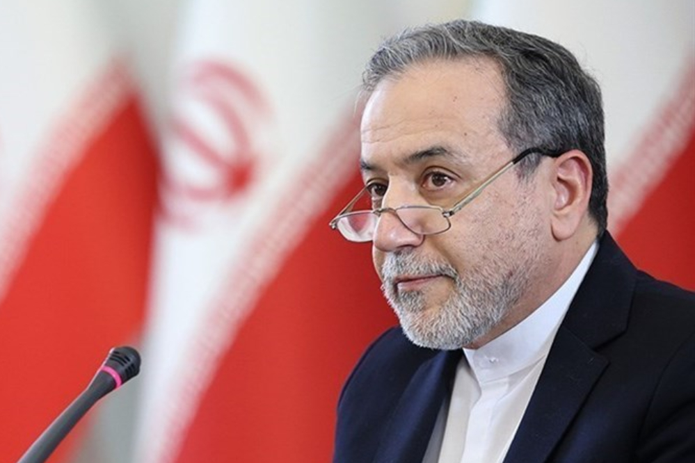 נגן באומץ על ריבונותנו וניגש לשולחן המשא ומתן באותו אומץ.