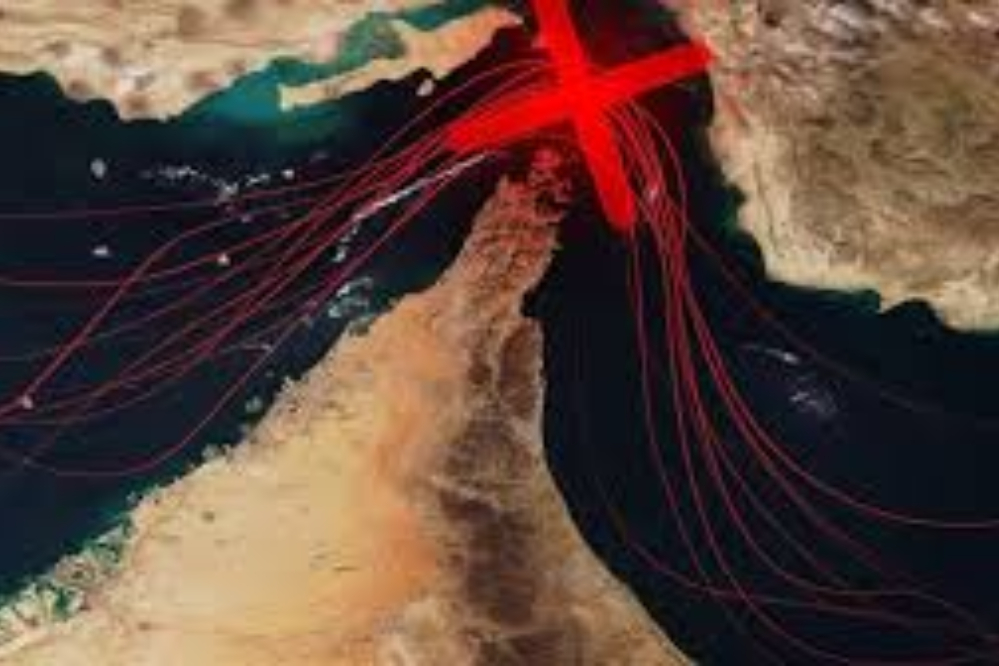 در پی بدعهدی‌های مکرر آمریکا کنترل تنگه هرمز به حالت قبل برگشت