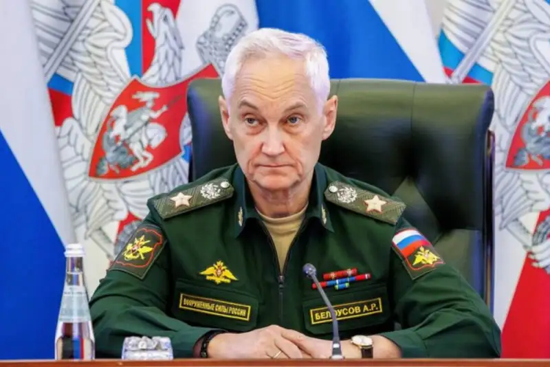 لزوم افزایش همکاری نظامی روسیه و چین