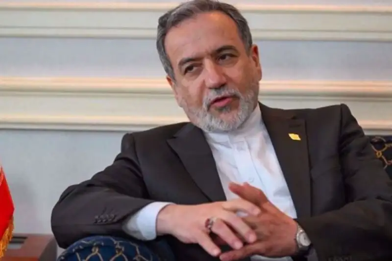 عراقچی در پاکستان  دیداری با مقامات آمریکایی ندارد