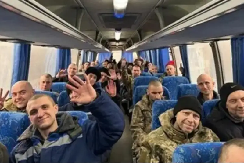 مبادله 386 اسیر روسیه و اوکراین