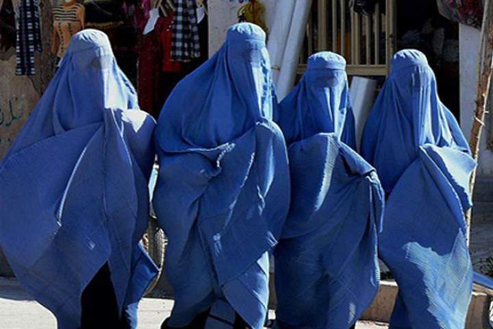 الزامی شدن برقع در دانشگاه‌های افغانستان از سوی طالبان