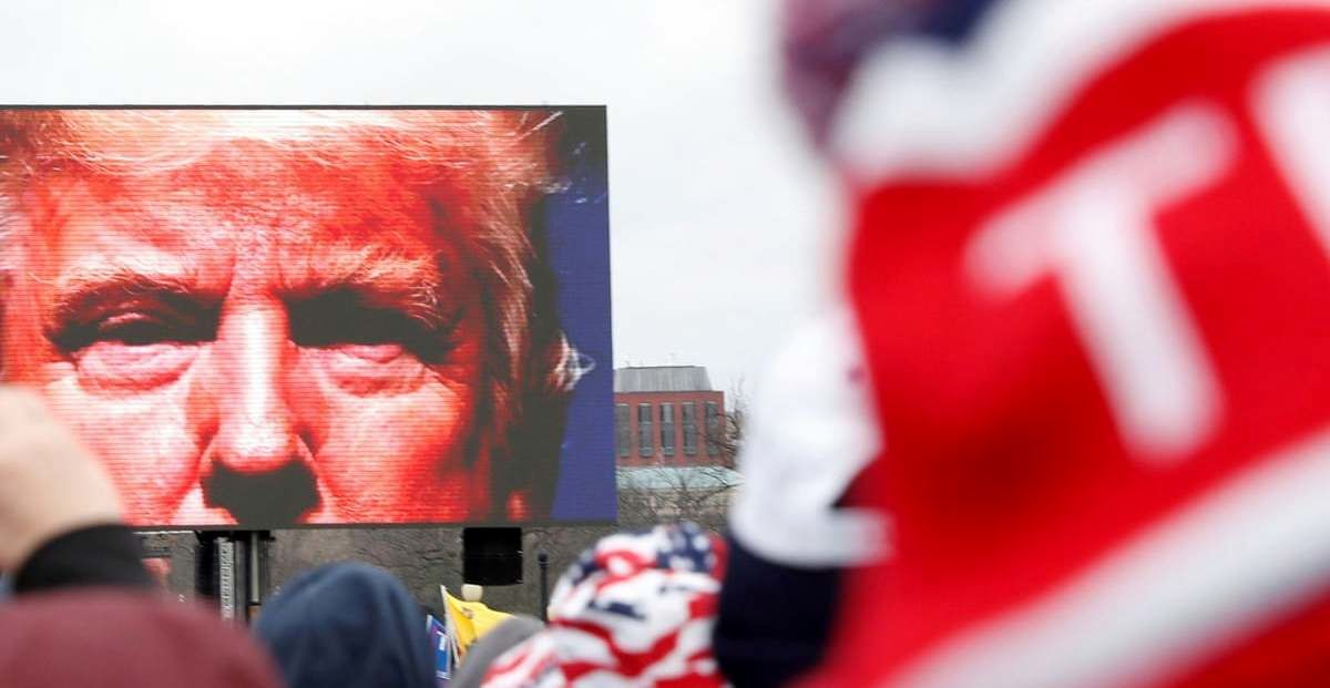 ترامپ برای ماندن در قدرت قصد حمله به ایران و چین را داشت