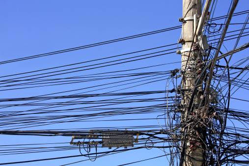 برق دزدی و مجازات‌های قانونی آن